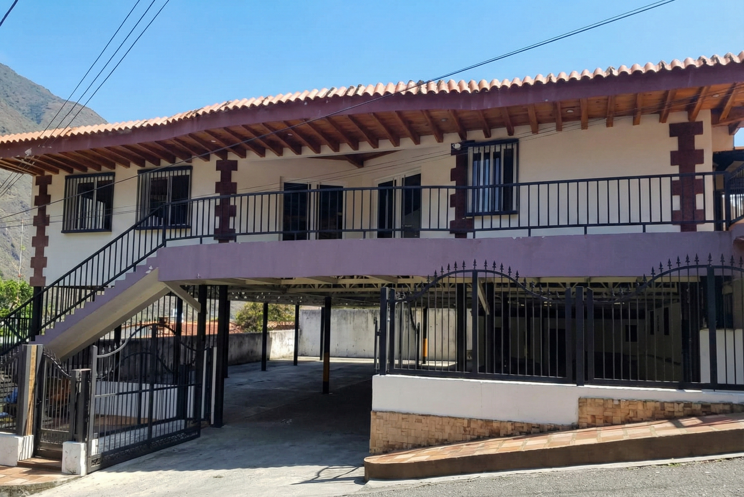 Los Pinos